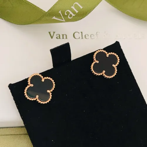 Cheap Van Cleef &amp; Arpels Earrings For Women #1413533 Replica Wholesale [$25.00 USD] [ITEM#1413533] on Replica Van Cleef &amp; Arpels Earrings