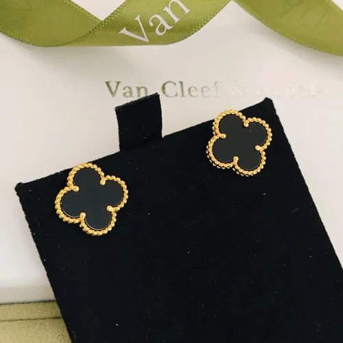 Cheap Van Cleef &amp; Arpels Earrings For Women #1413534 Replica Wholesale [$25.00 USD] [ITEM#1413534] on Replica Van Cleef &amp; Arpels Earrings