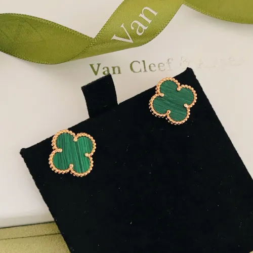Cheap Van Cleef &amp; Arpels Earrings For Women #1413538 Replica Wholesale [$25.00 USD] [ITEM#1413538] on Replica Van Cleef &amp; Arpels Earrings
