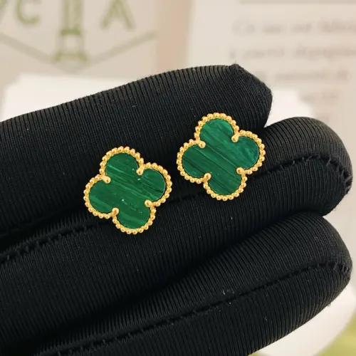 Cheap Van Cleef &amp; Arpels Earrings For Women #1413539 Replica Wholesale [$25.00 USD] [ITEM#1413539] on Replica Van Cleef &amp; Arpels Earrings