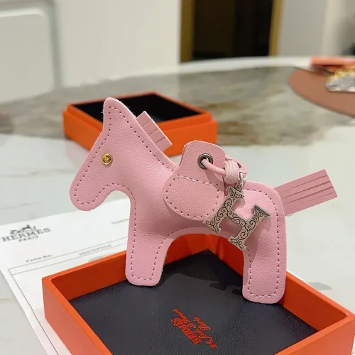 Cheap Hermes Key Holder And Bag Buckle #1413604 Replica Wholesale [$36.00 USD] [ITEM#1413604] on Replica Hermes Key Holder And Bag Buckle