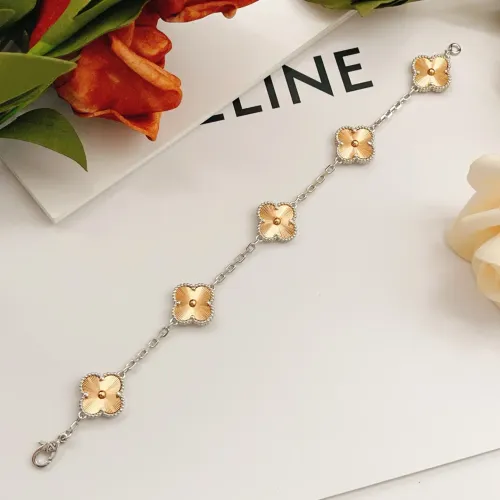 Cheap Van Cleef &amp; Arpels Bracelets For Women #1413739 Replica Wholesale [$34.00 USD] [ITEM#1413739] on Replica Van Cleef &amp; Arpels Bracelets