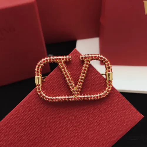 Cheap Valentino Brooches For Women #1413764 Replica Wholesale [$29.00 USD] [ITEM#1413764] on Replica Valentino Brooches
