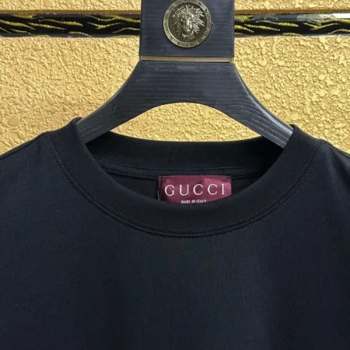 Cheap Gucci T-Shirts Short Sleeved For Unisex #1413802 Replica Wholesale [$41.00 USD] [ITEM#1413802] on Replica Gucci T-Shirts