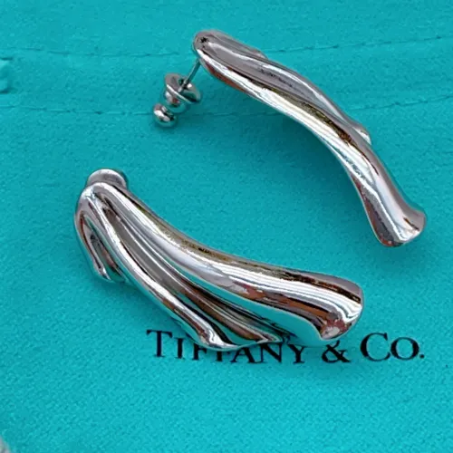 Cheap Tiffany Earrings For Women #1413841 Replica Wholesale [$27.00 USD] [ITEM#1413841] on Replica Tiffany Earrings