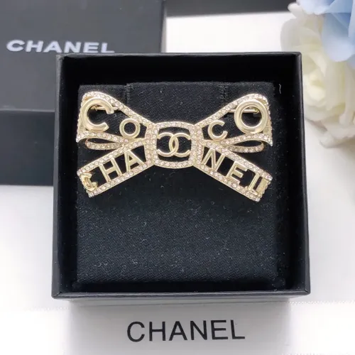 Cheap Chanel Brooches For Women #1413843 Replica Wholesale [$27.00 USD] [ITEM#1413843] on Replica Chanel Brooches