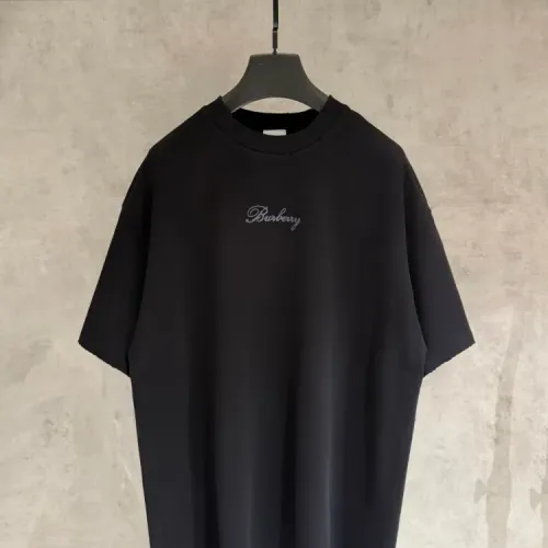 Cheap Burberry T-Shirts Short Sleeved For Unisex #1413853 Replica Wholesale [$48.00 USD] [ITEM#1413853] on Replica Burberry T-Shirts
