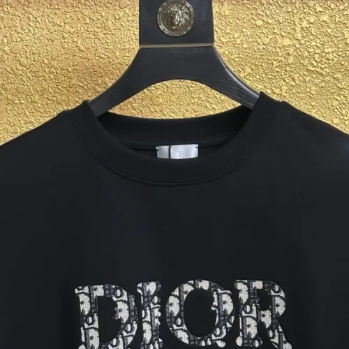 Cheap Christian Dior T-Shirts Short Sleeved For Unisex #1413874 Replica Wholesale [$40.00 USD] [ITEM#1413874] on Replica Christian Dior T-Shirts