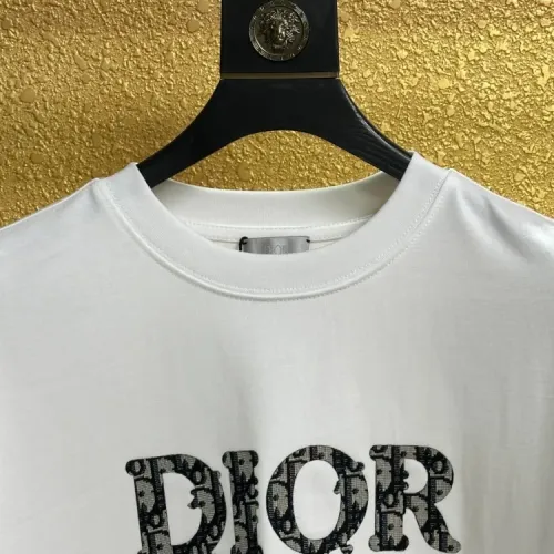 Cheap Christian Dior T-Shirts Short Sleeved For Unisex #1413875 Replica Wholesale [$40.00 USD] [ITEM#1413875] on Replica Christian Dior T-Shirts