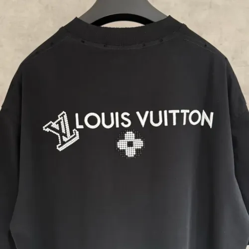 Cheap Louis Vuitton LV T-Shirts Short Sleeved For Unisex #1413883 Replica Wholesale [$45.00 USD] [ITEM#1413883] on Replica Louis Vuitton LV T-Shirts