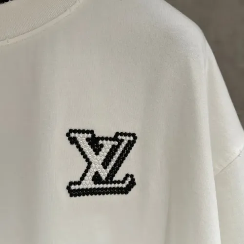 Cheap Louis Vuitton LV T-Shirts Short Sleeved For Unisex #1413884 Replica Wholesale [$45.00 USD] [ITEM#1413884] on Replica Louis Vuitton LV T-Shirts