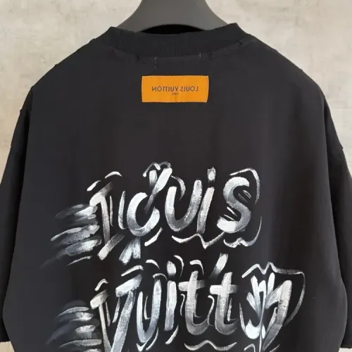 Cheap Louis Vuitton LV T-Shirts Short Sleeved For Unisex #1413891 Replica Wholesale [$48.00 USD] [ITEM#1413891] on Replica Louis Vuitton LV T-Shirts