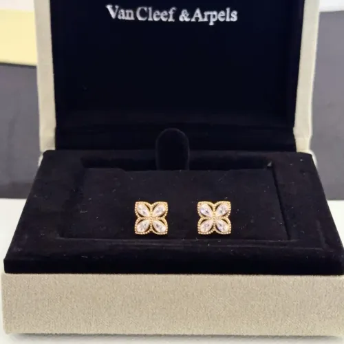 Cheap Van Cleef &amp; Arpels Earrings For Women #1413958 Replica Wholesale [$36.00 USD] [ITEM#1413958] on Replica Van Cleef &amp; Arpels Earrings