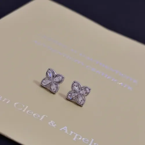Cheap Van Cleef &amp; Arpels Earrings For Women #1413960 Replica Wholesale [$36.00 USD] [ITEM#1413960] on Replica Van Cleef &amp; Arpels Earrings