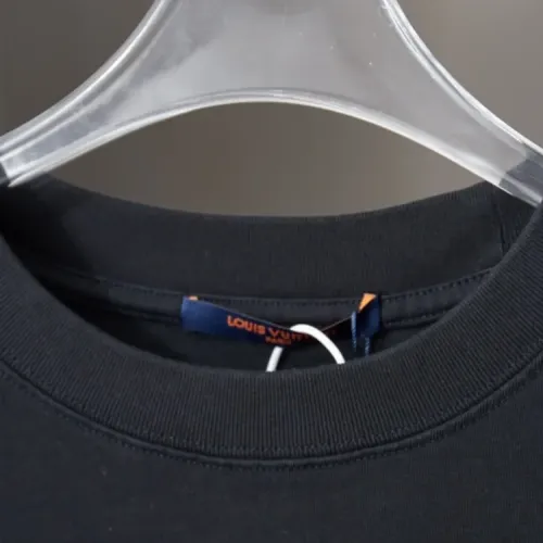 Cheap Louis Vuitton LV T-Shirts Short Sleeved For Unisex #1414014 Replica Wholesale [$38.00 USD] [ITEM#1414014] on Replica Louis Vuitton LV T-Shirts