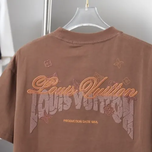 Cheap Louis Vuitton LV T-Shirts Short Sleeved For Unisex #1414015 Replica Wholesale [$38.00 USD] [ITEM#1414015] on Replica Louis Vuitton LV T-Shirts