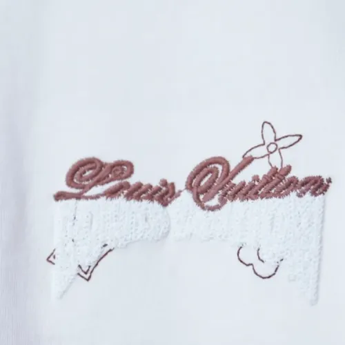 Cheap Louis Vuitton LV T-Shirts Short Sleeved For Unisex #1414016 Replica Wholesale [$38.00 USD] [ITEM#1414016] on Replica Louis Vuitton LV T-Shirts