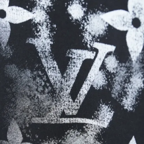 Cheap Louis Vuitton LV T-Shirts Short Sleeved For Unisex #1414017 Replica Wholesale [$38.00 USD] [ITEM#1414017] on Replica Louis Vuitton LV T-Shirts