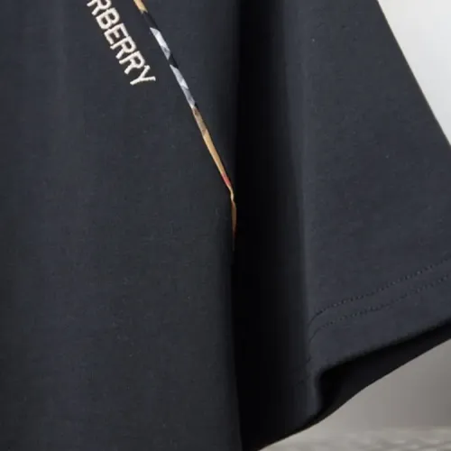 Cheap Burberry T-Shirts Short Sleeved For Unisex #1414021 Replica Wholesale [$39.00 USD] [ITEM#1414021] on Replica Burberry T-Shirts