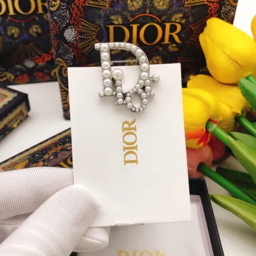 Cheap Christian Dior Brooches For Women #1414034 Replica Wholesale [$25.00 USD] [ITEM#1414034] on Replica Christian Dior Brooches