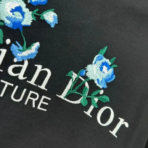 Cheap Christian Dior T-Shirts Short Sleeved For Unisex #1414060 Replica Wholesale [$40.00 USD] [ITEM#1414060] on Replica Christian Dior T-Shirts