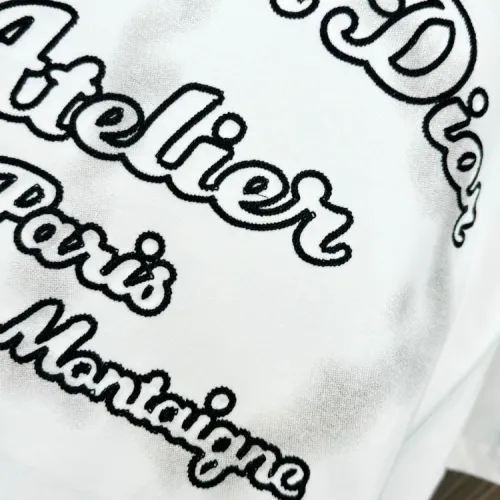 Cheap Christian Dior T-Shirts Short Sleeved For Unisex #1414066 Replica Wholesale [$40.00 USD] [ITEM#1414066] on Replica Christian Dior T-Shirts