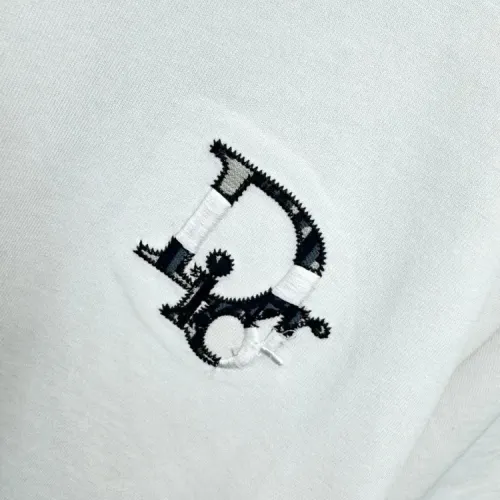 Cheap Christian Dior T-Shirts Short Sleeved For Unisex #1414070 Replica Wholesale [$40.00 USD] [ITEM#1414070] on Replica Christian Dior T-Shirts