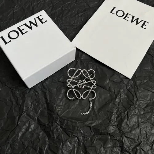 Cheap LOEWE Brooches For Women #1414101 Replica Wholesale [$36.00 USD] [ITEM#1414101] on Replica LOEWE Brooches