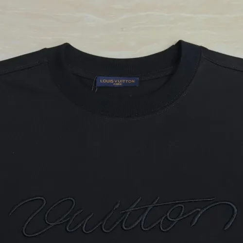 Cheap Louis Vuitton LV T-Shirts Short Sleeved For Unisex #1414117 Replica Wholesale [$40.00 USD] [ITEM#1414117] on Replica Louis Vuitton LV T-Shirts