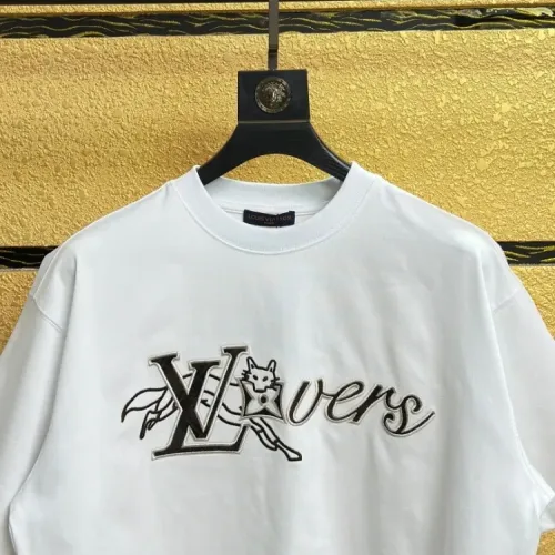 Cheap Louis Vuitton LV T-Shirts Short Sleeved For Unisex #1414126 Replica Wholesale [$41.00 USD] [ITEM#1414126] on Replica Louis Vuitton LV T-Shirts