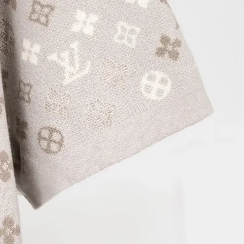 Cheap Louis Vuitton LV T-Shirts Short Sleeved For Unisex #1414128 Replica Wholesale [$42.00 USD] [ITEM#1414128] on Replica Louis Vuitton LV T-Shirts