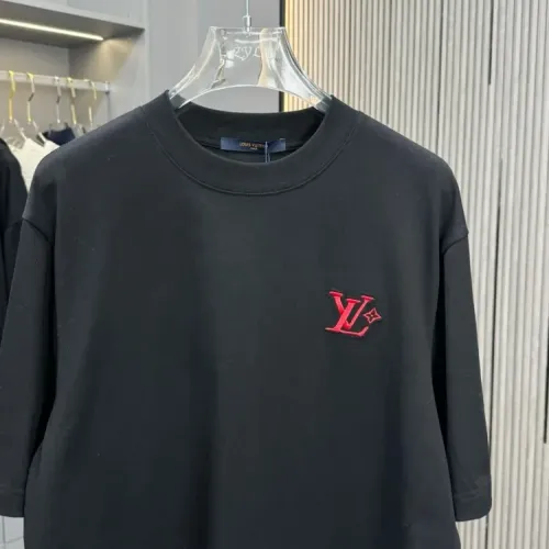 Cheap Louis Vuitton LV T-Shirts Short Sleeved For Unisex #1414136 Replica Wholesale [$40.00 USD] [ITEM#1414136] on Replica Louis Vuitton LV T-Shirts