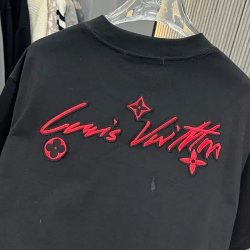 Cheap Louis Vuitton LV T-Shirts Short Sleeved For Unisex #1414136 Replica Wholesale [$40.00 USD] [ITEM#1414136] on Replica Louis Vuitton LV T-Shirts