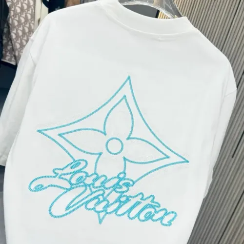 Cheap Louis Vuitton LV T-Shirts Short Sleeved For Unisex #1414137 Replica Wholesale [$40.00 USD] [ITEM#1414137] on Replica Louis Vuitton LV T-Shirts