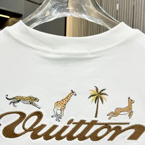 Cheap Louis Vuitton LV T-Shirts Short Sleeved For Unisex #1414141 Replica Wholesale [$40.00 USD] [ITEM#1414141] on Replica Louis Vuitton LV T-Shirts