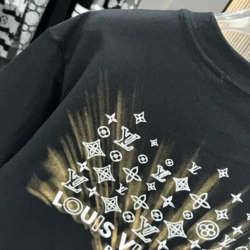 Cheap Louis Vuitton LV T-Shirts Short Sleeved For Unisex #1414142 Replica Wholesale [$40.00 USD] [ITEM#1414142] on Replica Louis Vuitton LV T-Shirts
