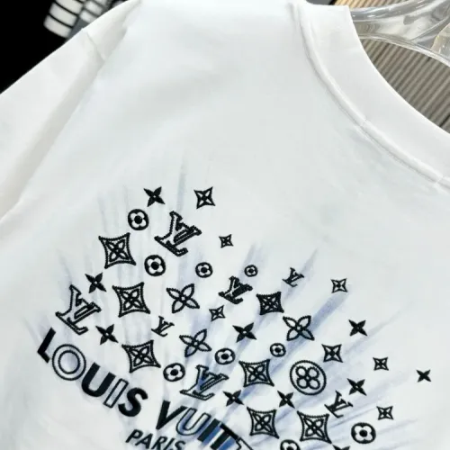 Cheap Louis Vuitton LV T-Shirts Short Sleeved For Unisex #1414143 Replica Wholesale [$40.00 USD] [ITEM#1414143] on Replica Louis Vuitton LV T-Shirts