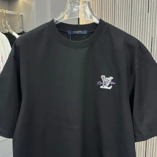 Cheap Louis Vuitton LV T-Shirts Short Sleeved For Unisex #1414152 Replica Wholesale [$40.00 USD] [ITEM#1414152] on Replica Louis Vuitton LV T-Shirts