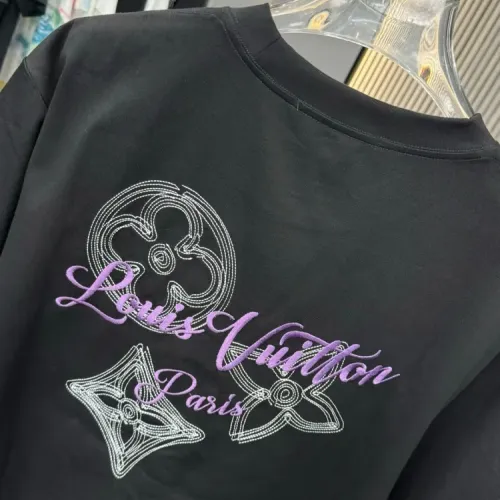 Cheap Louis Vuitton LV T-Shirts Short Sleeved For Unisex #1414152 Replica Wholesale [$40.00 USD] [ITEM#1414152] on Replica Louis Vuitton LV T-Shirts