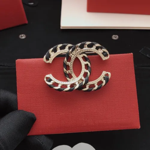 Cheap Chanel Brooches For Women #1414188 Replica Wholesale [$27.00 USD] [ITEM#1414188] on Replica Chanel Brooches