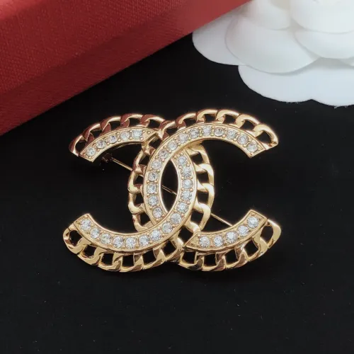 Cheap Chanel Brooches For Women #1414189 Replica Wholesale [$27.00 USD] [ITEM#1414189] on Replica Chanel Brooches