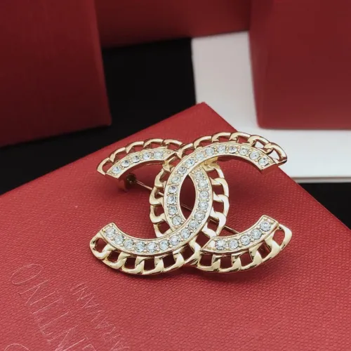 Cheap Chanel Brooches For Women #1414189 Replica Wholesale [$27.00 USD] [ITEM#1414189] on Replica Chanel Brooches