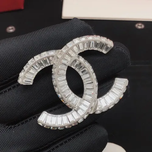 Chanel Brooches For Women #1414190