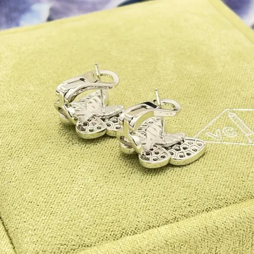 Cheap Van Cleef &amp; Arpels Earrings For Women #1414290 Replica Wholesale [$32.00 USD] [ITEM#1414290] on Replica Van Cleef &amp; Arpels Earrings