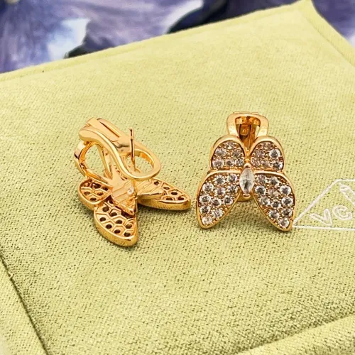 Cheap Van Cleef &amp; Arpels Earrings For Women #1414291 Replica Wholesale [$32.00 USD] [ITEM#1414291] on Replica Van Cleef &amp; Arpels Earrings