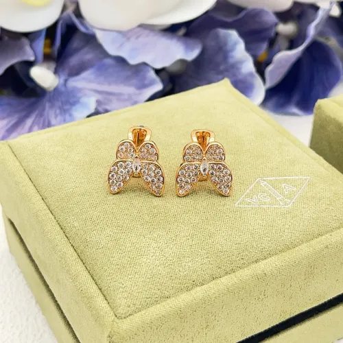 Cheap Van Cleef &amp; Arpels Earrings For Women #1414291 Replica Wholesale [$32.00 USD] [ITEM#1414291] on Replica Van Cleef &amp; Arpels Earrings