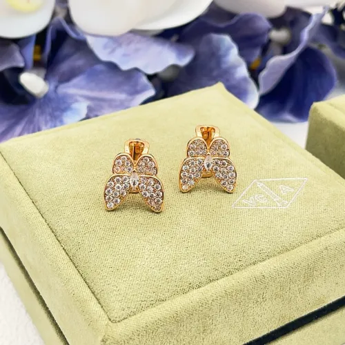 Cheap Van Cleef &amp; Arpels Earrings For Women #1414291 Replica Wholesale [$32.00 USD] [ITEM#1414291] on Replica Van Cleef &amp; Arpels Earrings