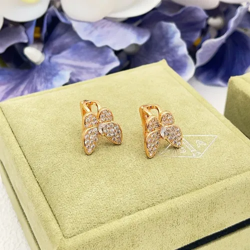 Cheap Van Cleef &amp; Arpels Earrings For Women #1414291 Replica Wholesale [$32.00 USD] [ITEM#1414291] on Replica Van Cleef &amp; Arpels Earrings