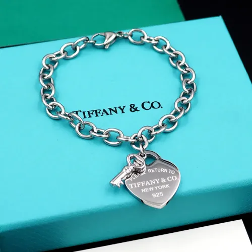 Cheap Tiffany Bracelets #1414312 Replica Wholesale [$23.00 USD] [ITEM#1414312] on Replica Tiffany Bracelets