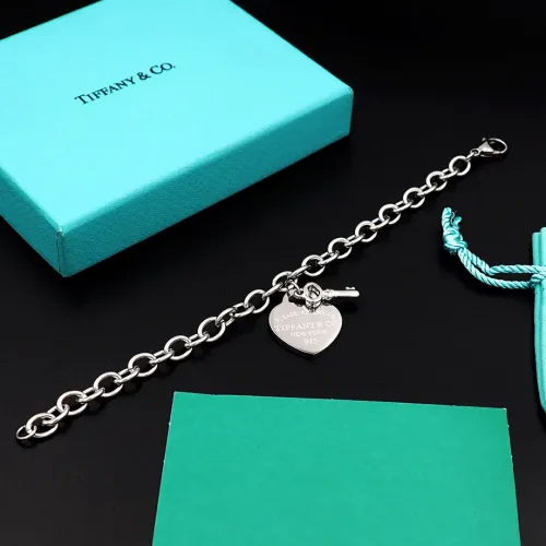 Cheap Tiffany Bracelets #1414312 Replica Wholesale [$23.00 USD] [ITEM#1414312] on Replica Tiffany Bracelets